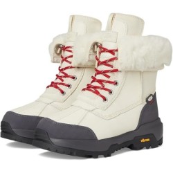 Bottes UGG Adirondack Marque Langue Logo